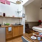 Artisan Lofts Near Marais Appartamento