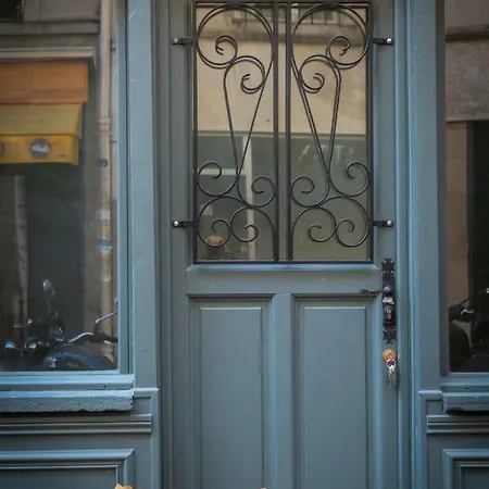Artisan Lofts Near Marais Apartment *