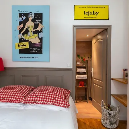 Artisan Lofts Near Marais * Paris